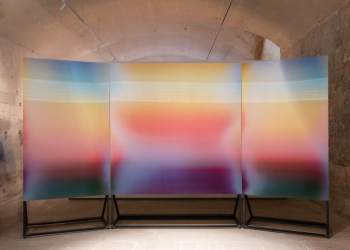 Mustapha-Azeroual-The-Green-Ray-1-2024-Triptych-UV-inkjet-print-on-lenticular-substrate-200-x-440-cm.-Edition-1-of-1.-Courtesy-of-Loft-Art-Gallery