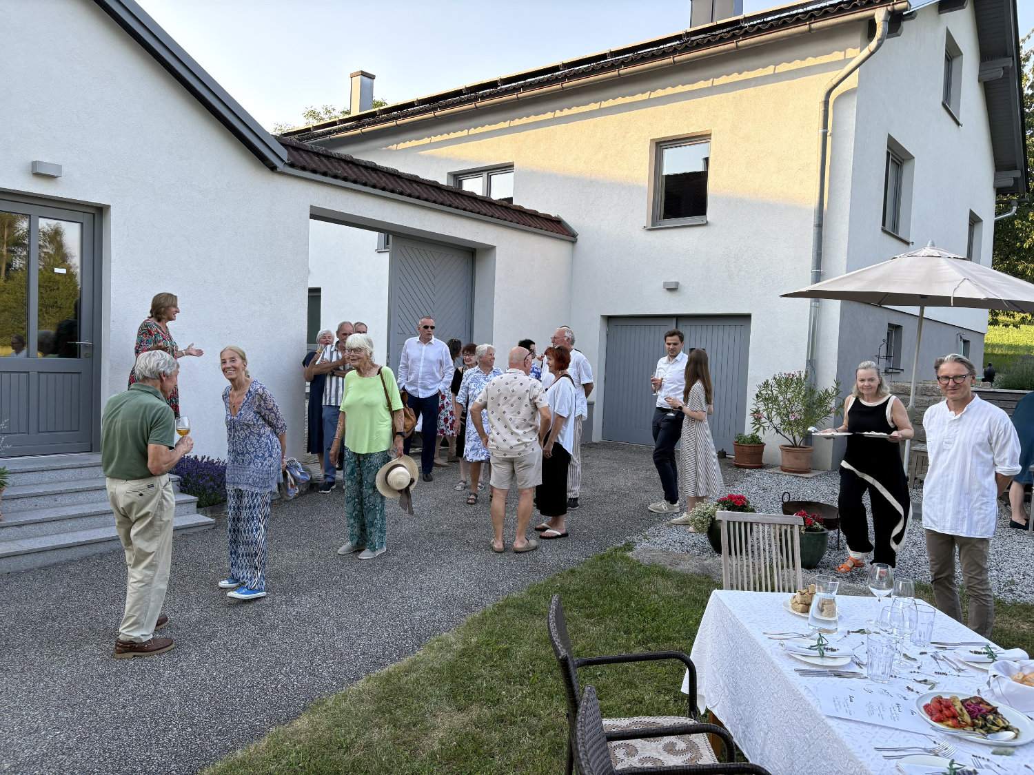 Notte Italiana in der Galerie REINBERG | Foto: Alexander Baillou Notte Italiana in der Galerie REINBERG | Foto: Alexander Baillou