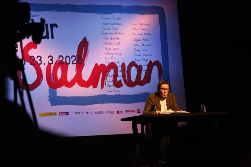 Michael Maertens las „Saumselig“, aus Rushdies Buch Die elfte Stunde.